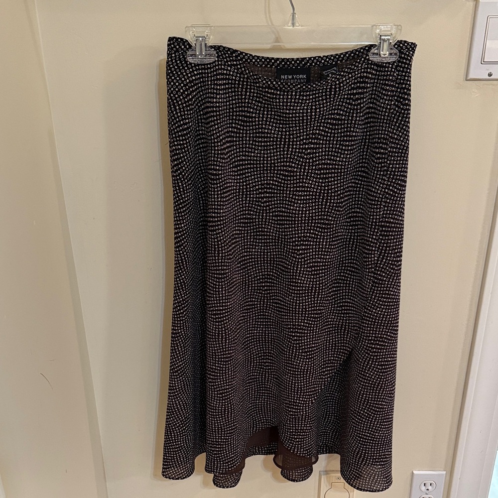 New York & Company Brown and White Patterned A-Line Skirt